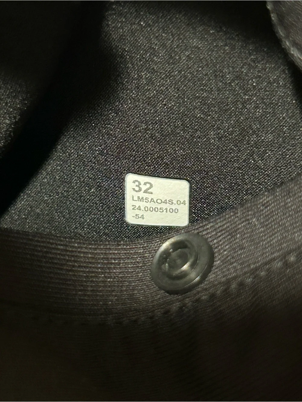 Lululemon Comission Slim Fit Pant Warpstreme Black , size 32 - Picture 9 of 10